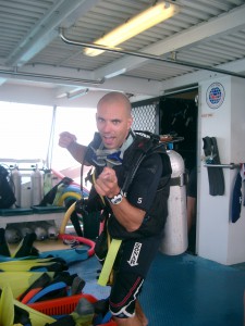 One of Oli´s favorite activities - scuba diving! Are you "ok"?